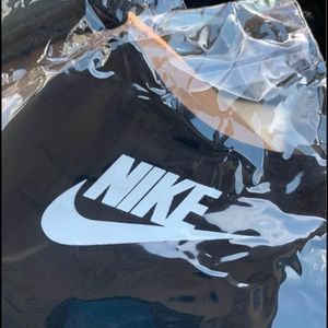 Nike Mask New!